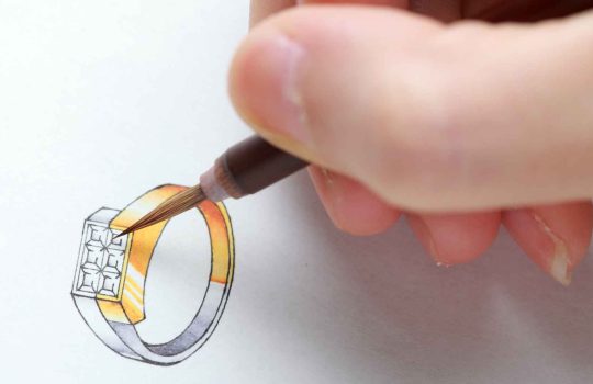 מעצבת תכשיטים2